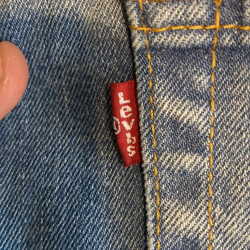 Levi Jeans, barely worn - Picture 4 of 4